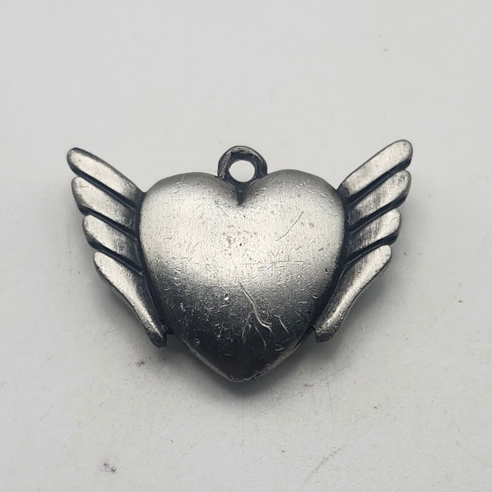 Pewter Tone Winged Heart Pendant Angel Wing Charm Antique Silver Finish Jewelry